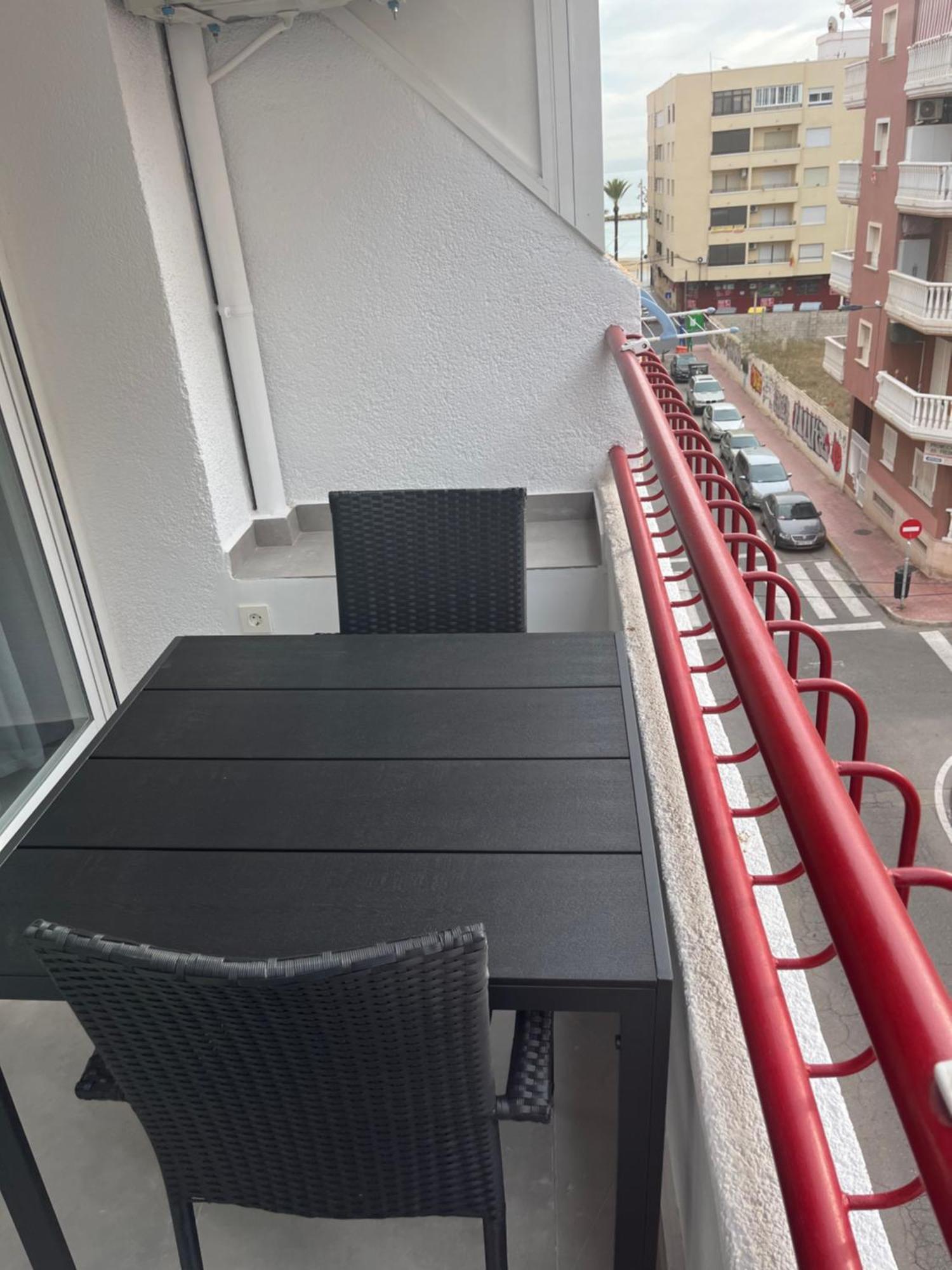 Apartment 1 Minute Walking From Playa Del Cura تورّيفيِخا المظهر الخارجي الصورة
